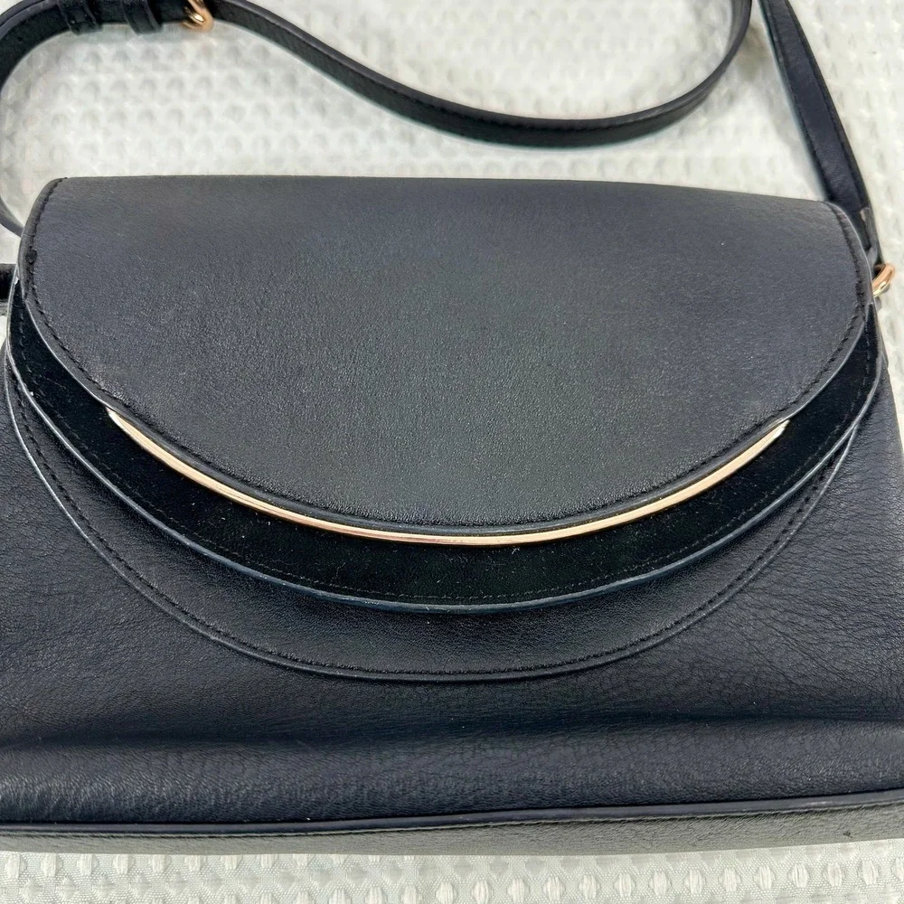Lauren Conrad Black Faux Leather Flap Shoulder Crossbody‎ Bag Gold Accents
